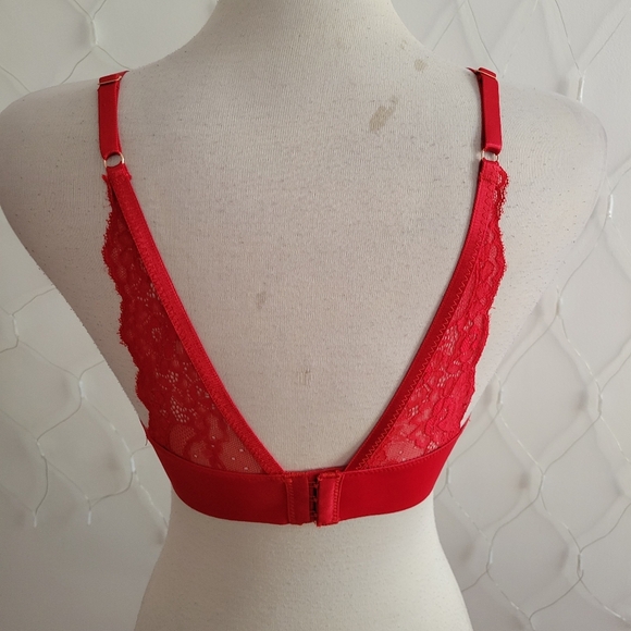 Marilyn Monroe Bra / 36C / Fire Red - Picture 3 of 5